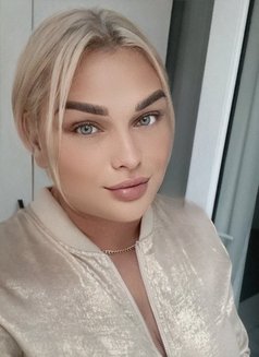 Maria - escort in Tbilisi Photo 4 of 7