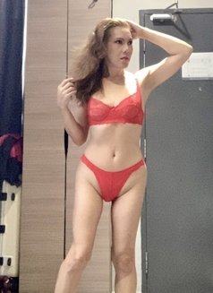 MARIA XXX (verstop) - Transsexual escort in Bangkok Photo 12 of 15