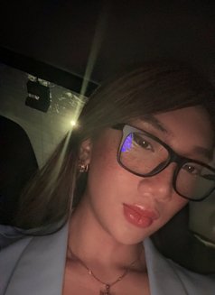 Maria08 - Male escort in Dubai Photo 16 of 18