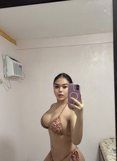 Mariaaa - puta in Manila Photo 7 of 16