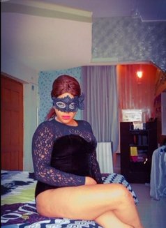 Candy baby - escort in Kampala Photo 7 of 7