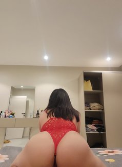 Mariam 'both good rimming - masseuse in Riyadh Photo 10 of 10