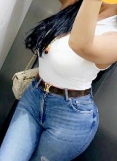 Mariam Egyptian - escort in Al Manama Photo 3 of 3