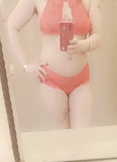 Mariam - puta in Cairo Photo 1 of 4