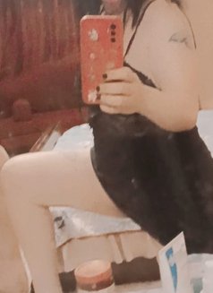 Mariam - puta in Cairo Photo 4 of 4