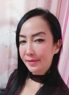 Mariam - puta in Dubai Photo 6 of 6