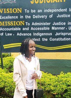 Mariam - puta in Kisii Photo 1 of 2