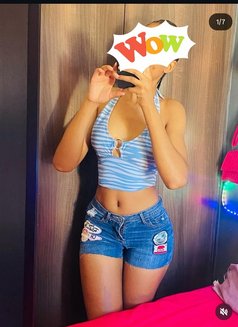 Mariam - puta in Nairobi Photo 6 of 6