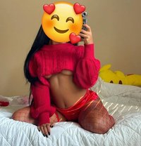 Candy - escort in Nairobi Photo 2 of 6