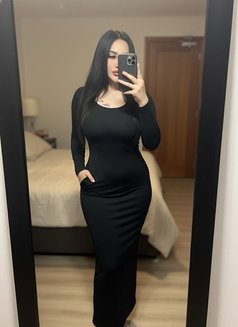 Mariam mawalih - escort in Muscat Photo 5 of 11