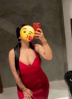 Mariam - escort in Ajmān Photo 3 of 4