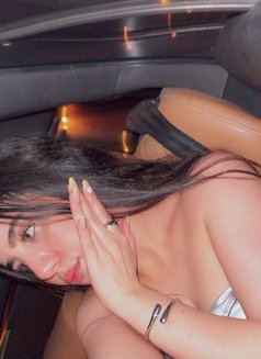 Mariam - puta in Dubai Photo 10 of 10