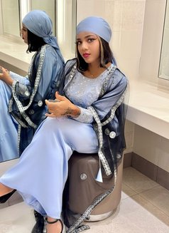 Mariam - escort in Muscat Photo 2 of 3
