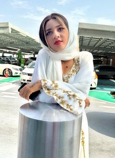 Mariam - escort in Muscat Photo 3 of 3