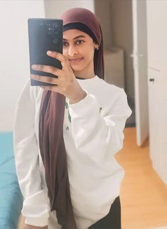 Mariam - escort in Muscat Photo 1 of 2