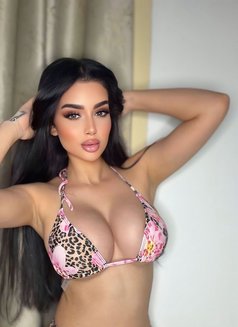 Mariam🥰 مريومة - escort in Dubai Photo 3 of 7