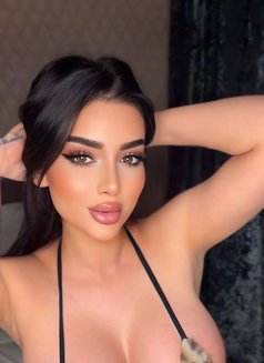 Mariam🥰 مريومة - escort in Dubai Photo 2 of 12