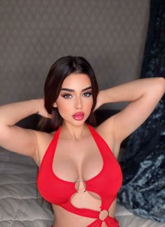 Mariam🥰 مريومة - escort in Dubai Photo 9 of 16
