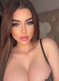 Mariam🥰 مريومة - puta in Dubai Photo 9 of 9