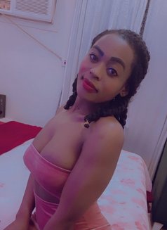 Mariam - escort in Jeddah Photo 6 of 6