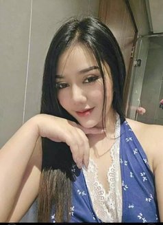 Mariam - masseuse in Al Manama Photo 2 of 5