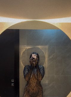 Mariam 🇹🇭 - puta in Al Manama Photo 9 of 9