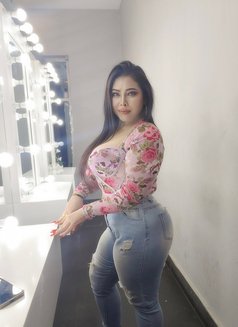 Mariam - escort in Doha Photo 4 of 5