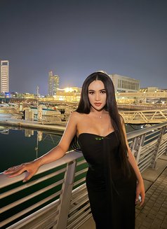 Mariam - Transsexual escort in Abu Dhabi Photo 8 of 8