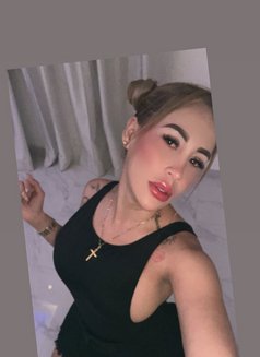 Mariana - escort in Dubai Photo 2 of 6