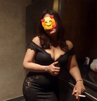 Marianne - escort in Cairo