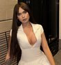 Maricarfox - Transsexual escort in Manila Photo 4 of 4