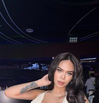 Maricarfox - Transsexual escort in Manila