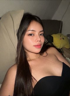 Marie (Camshow, Meet, Content) - escort in Manila Photo 4 of 15