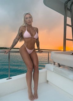 Marie Cruz - escort in Dubai Photo 10 of 10