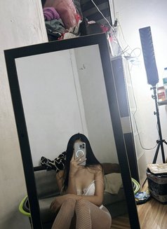 Marie - Transsexual escort in Kuala Lumpur Photo 7 of 17