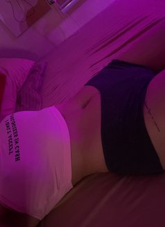 Marieee - escort in Seoul Photo 2 of 12