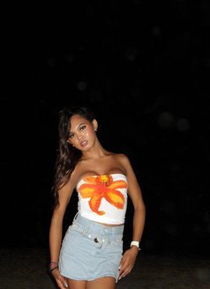 Mariel - Transsexual escort in Manila Photo 2 of 6