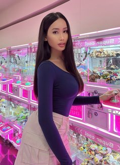 Mariel (馬裡爾) Leaving tomorrow - puta in Taipei Photo 11 of 12