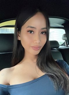Mariel - escort in Taipei Photo 5 of 13