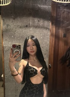 Mariella - adult performer in Makati City Photo 1 of 3