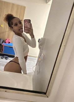 Marii - escort in Amman Photo 1 of 3