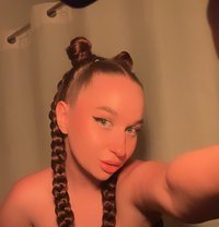 Mariii - Male escort in Manila