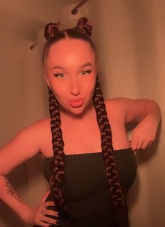 Mariii - Acompañantes masculino in Manila Photo 9 of 9