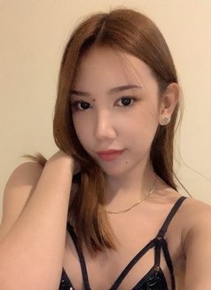 Marilynn - Transsexual escort in Cebu City Photo 2 of 4