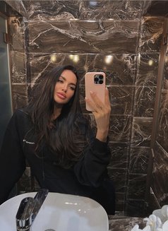 Marina - escort in Riyadh Photo 5 of 6