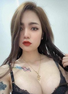 Marina - puta in Dammam Photo 1 of 6