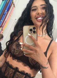 Marina - escort in London Photo 3 of 5