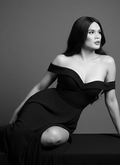 Marina Khalfa - Acompañantes transexual in Almaty Photo 1 of 6