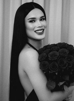 Marina Khalfa - Acompañantes transexual in Almaty Photo 5 of 6