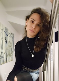 Marina New number - Transsexual escort in İstanbul Photo 9 of 10